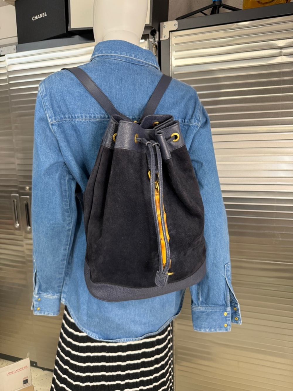 Gucci Navy Suede Bamboo Vintage Drawstring Backpack - Picture 15 of 15